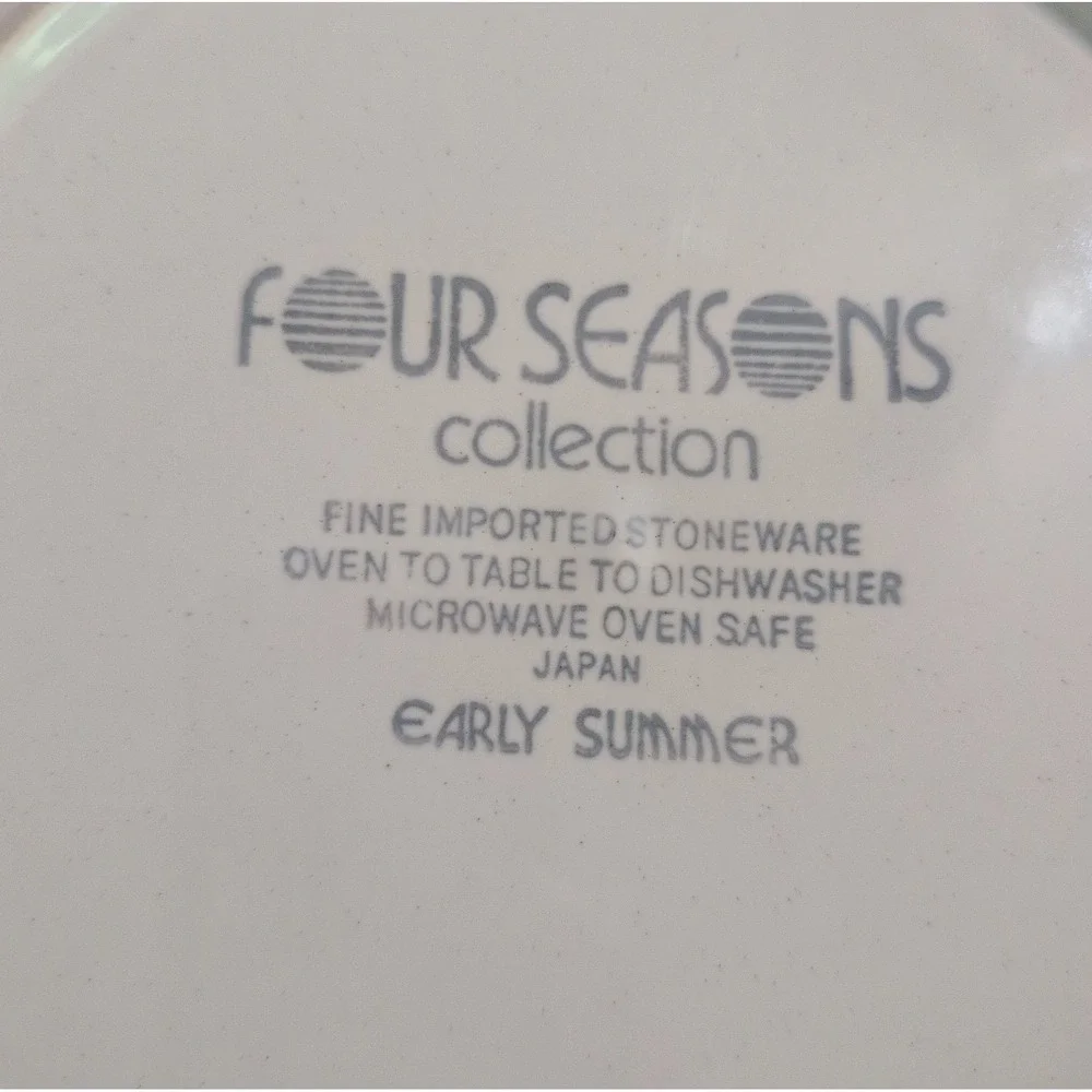 Vintage Four Seasons Collection Early Summer Stoneware Dinner One Plate 10.75